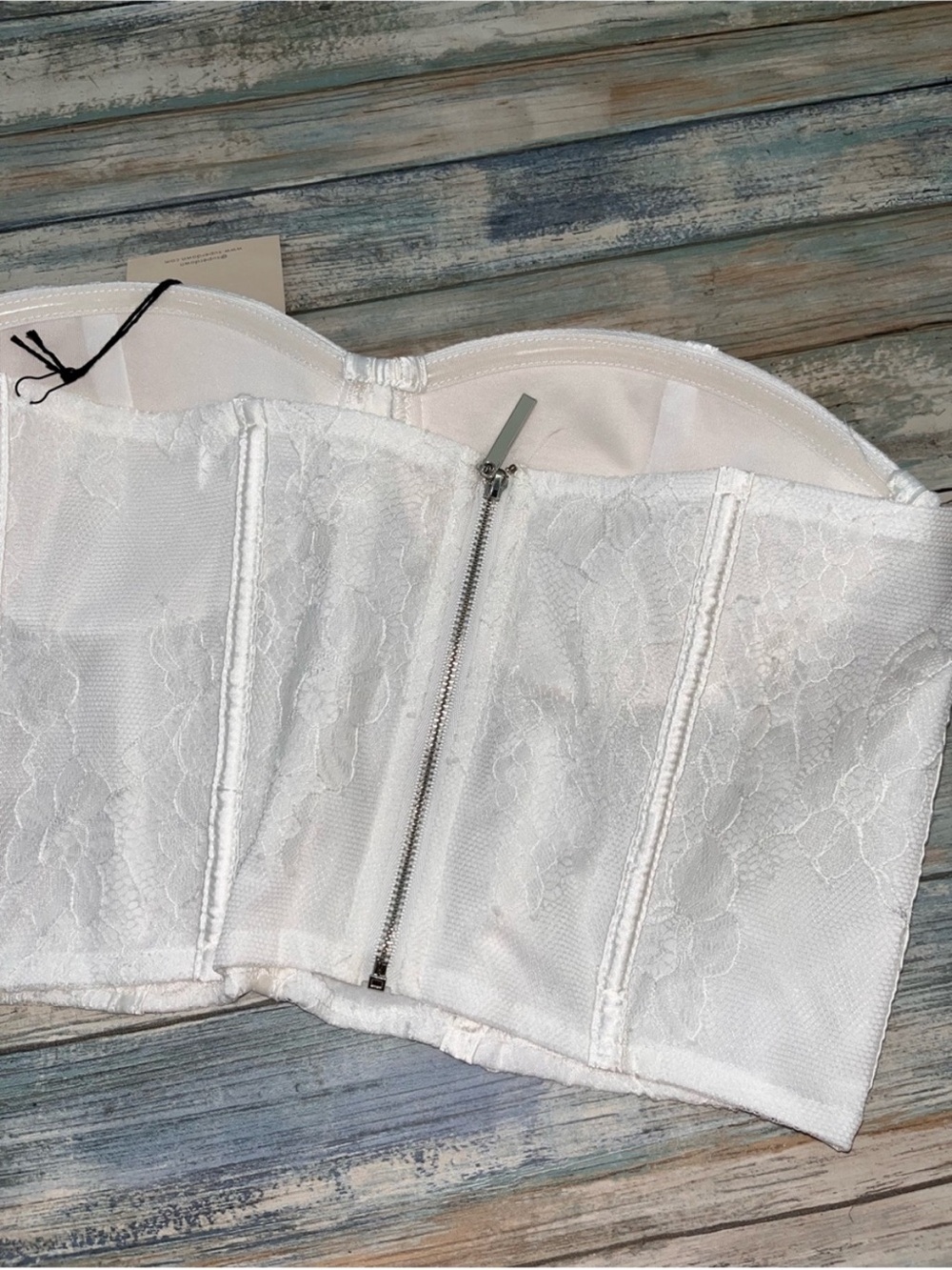Superdown White Lilly Lace Bustier Corset Crop Top Strapless Boned L NWT - Picture 4 of 5